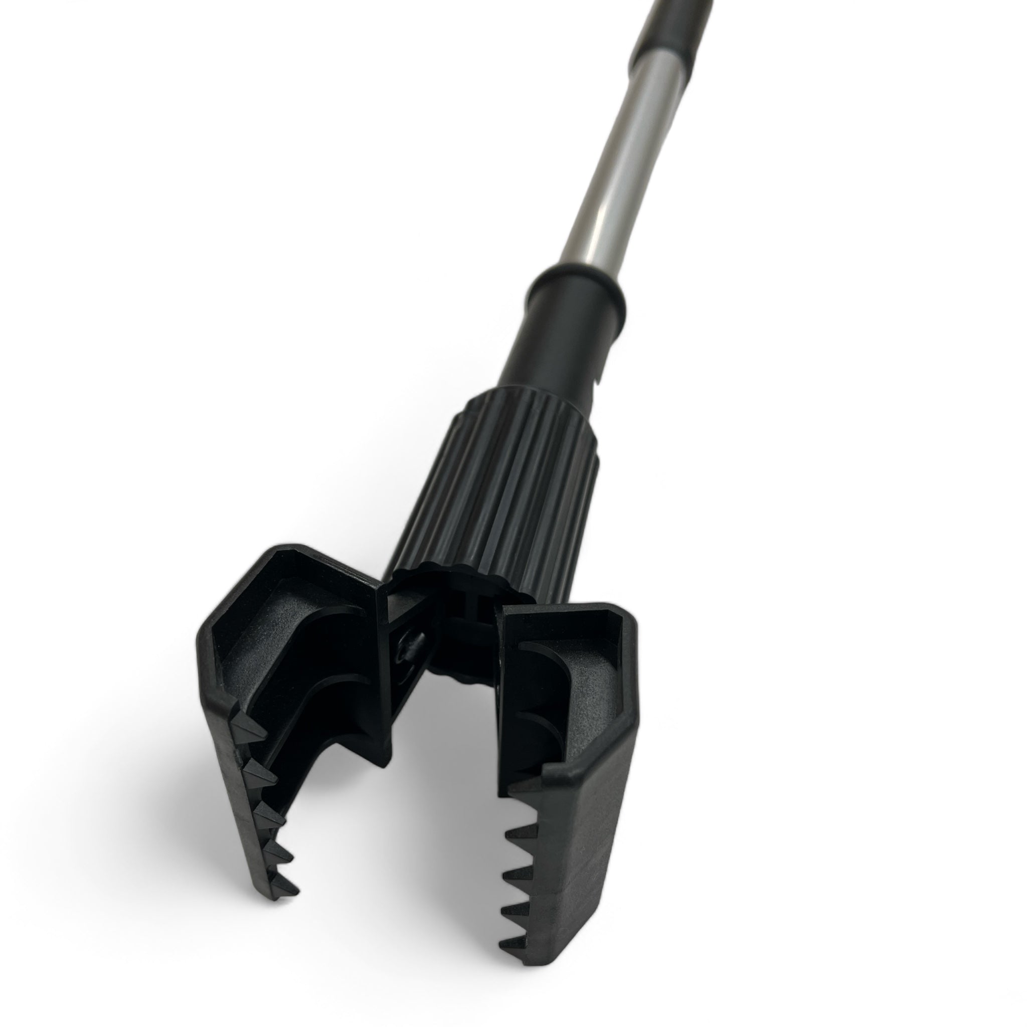 Jaws Telescopic Mop Handle